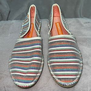 Rocket Dog Henna Siesta slip on , sz 7 1/2